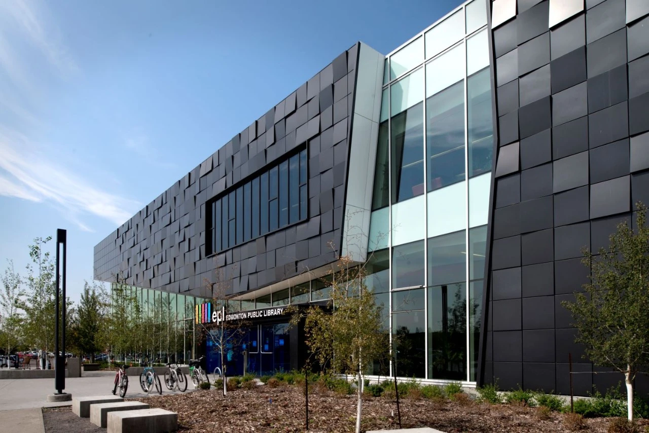 BENCHMARK CREATIVE WALL